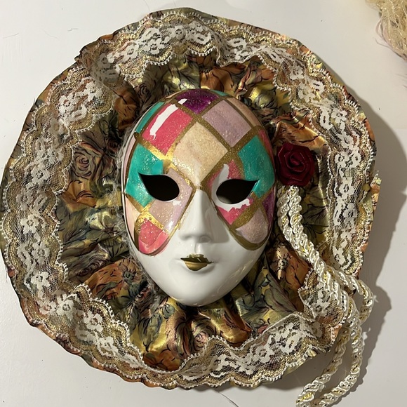 3 90s ceramic wall masks - Picture 14 of 16